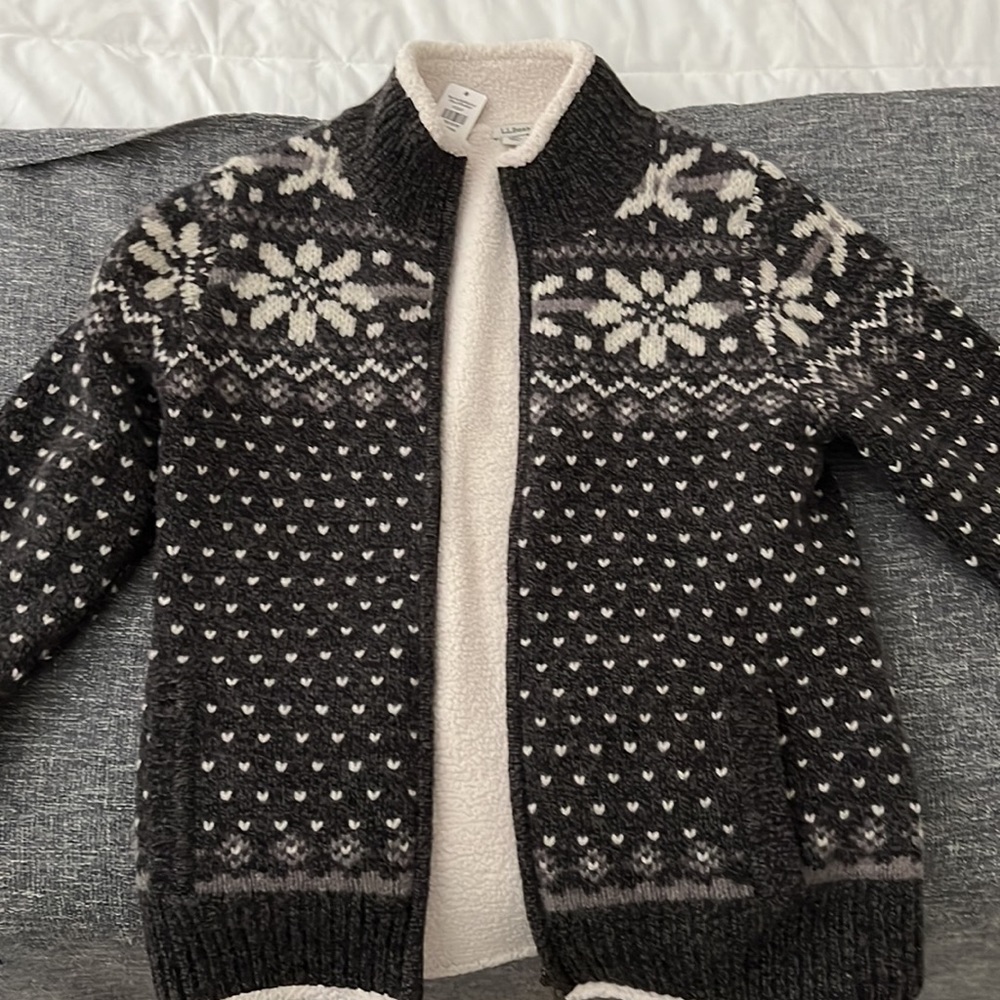 L. L. Bean snowflake sweater new with tags! XS reg.